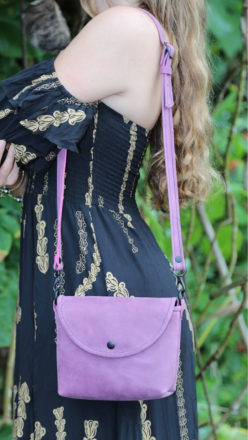 Plumeria Crossbody