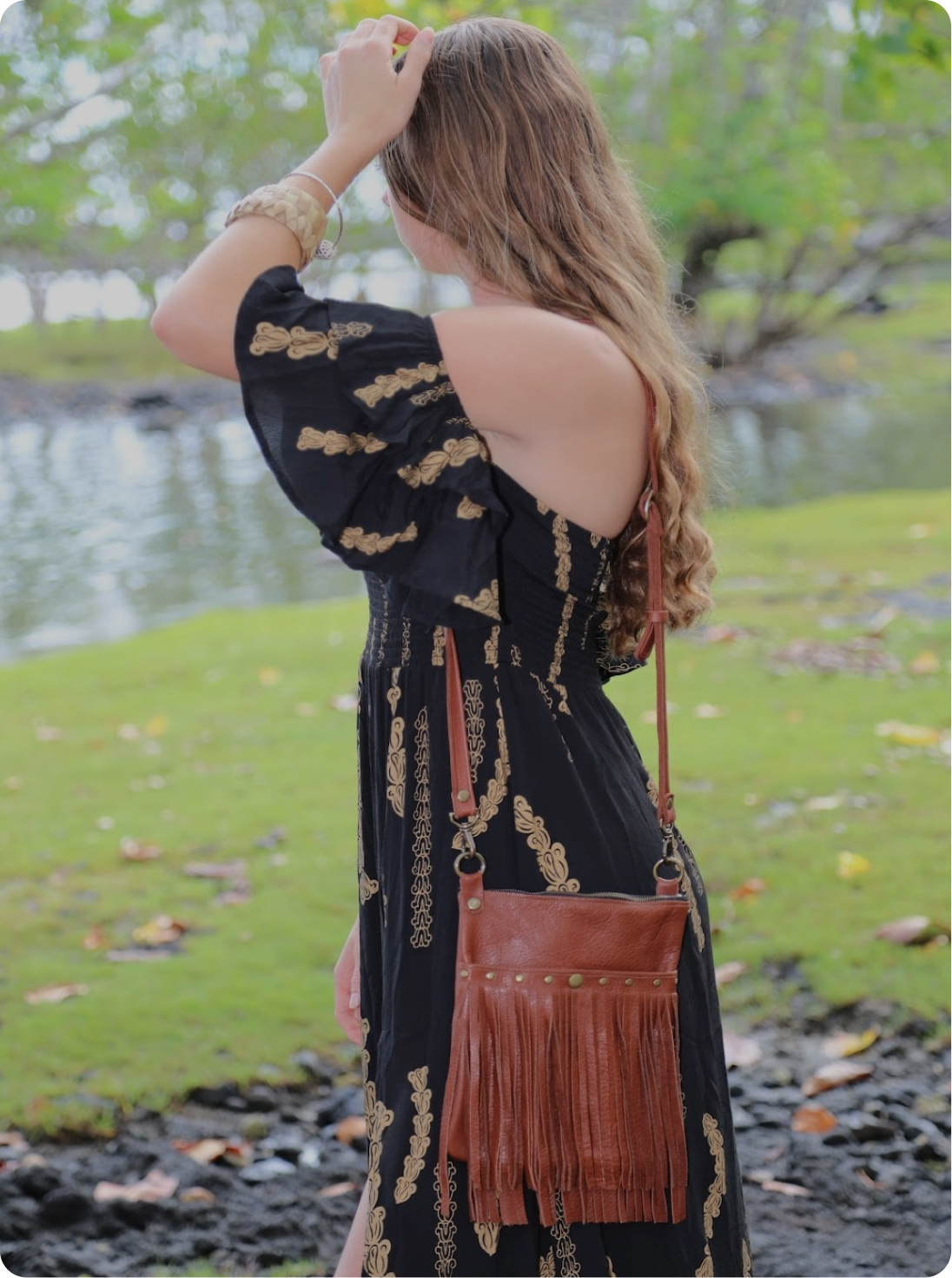 Kamaili Fringe Bag